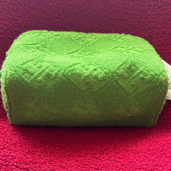 Tory Burch ‘Ella’ Cosmetic Bag - Picture 6 of 8